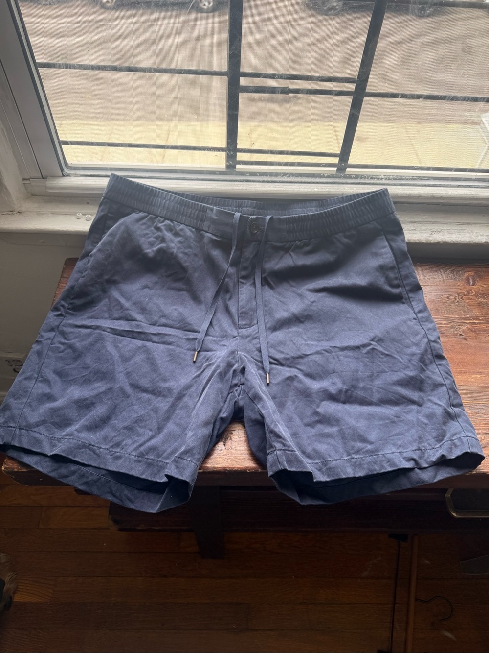 J. Crew Men's Gray Crewneck T-Shirt & Navy Drawstring Shorts Bundle - Picture 7 of 7